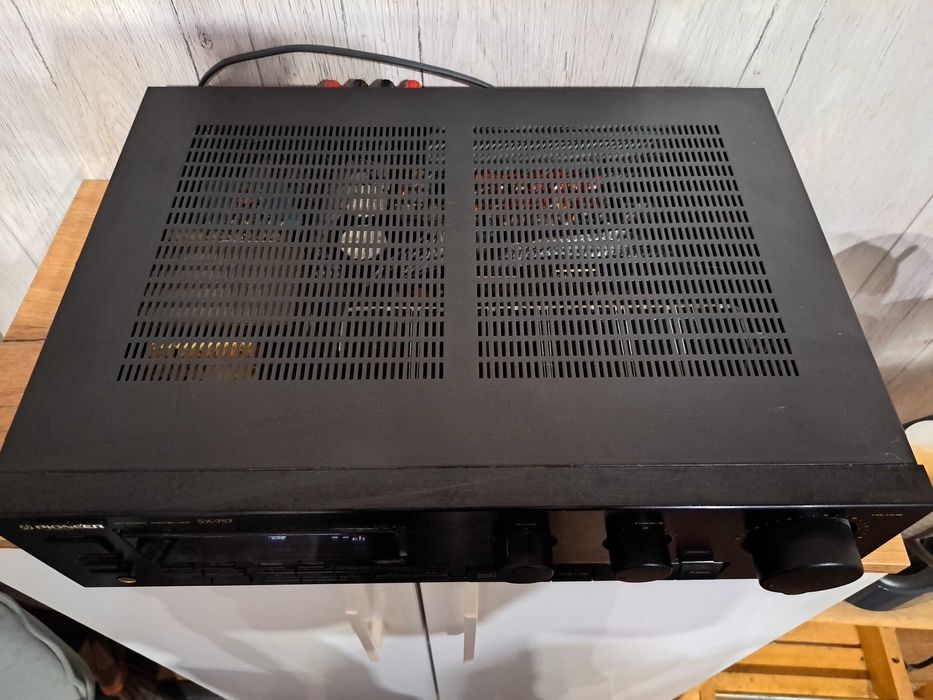 Amplituner stereo Pioneer SX -757