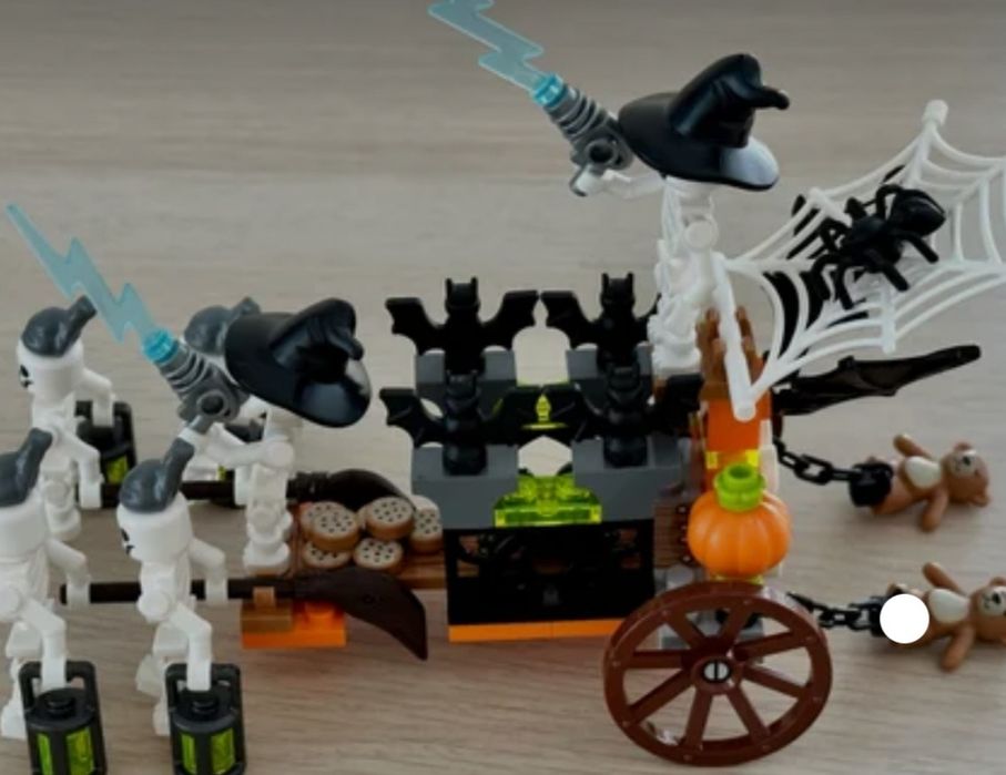 Set spooky da LEGO (40513) novo!  (P1)