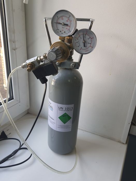 балон із захисною ручкою для подачі вуглекислоти в акваріум CO2 Aquari