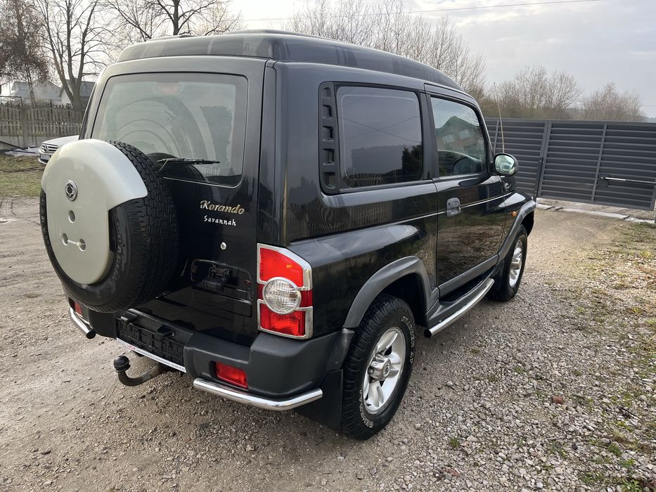 sang yong korando 2,9 tdi silnik mercedesa klima 4X4 tania terenowka