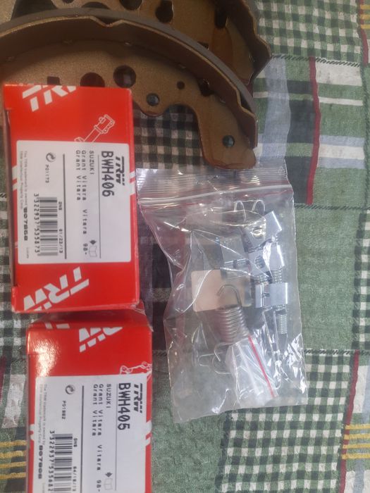 Zestaw szczęki cylinderki tył Suzuki Grand Vitara