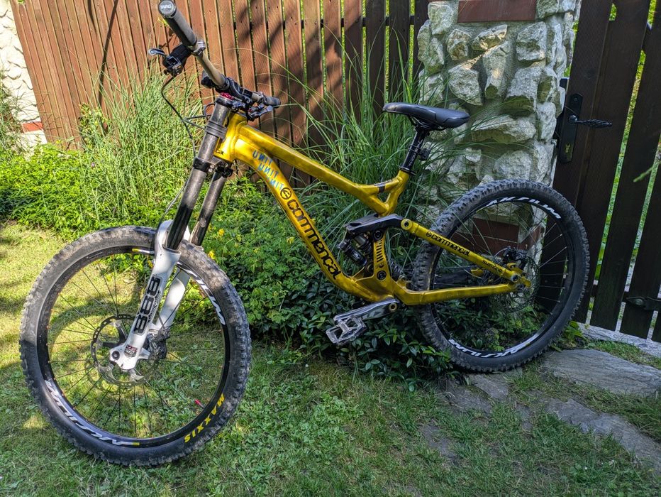 Rower zjazdowy Commencal Supreme v3 DH/FR roz. M