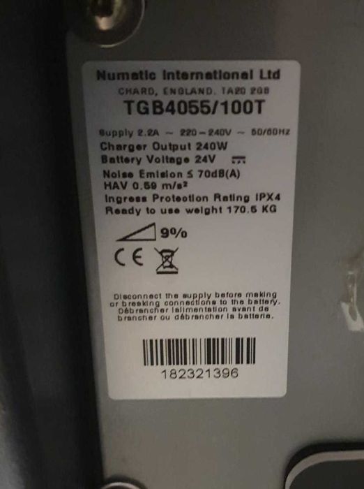 Numatic TGB4055T automat szorująco zbierający z napędem FV23%