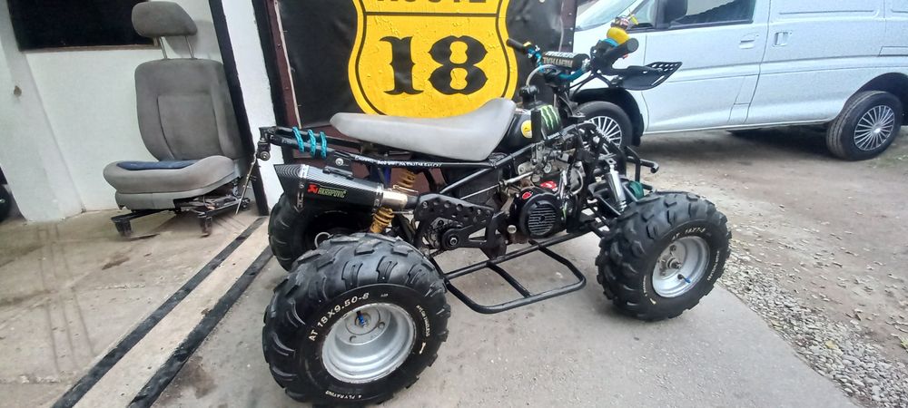 Квадроцикл  200 кубовий.