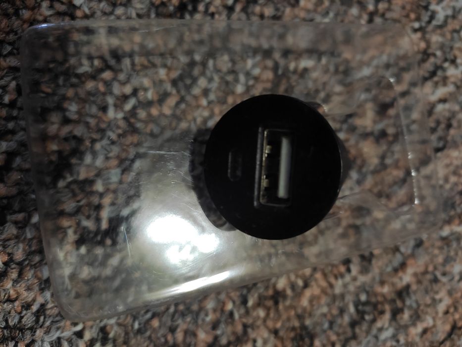 Автомобільний USB адаптер АСН-009