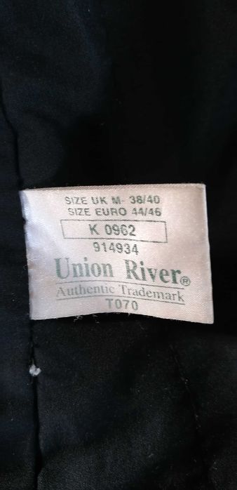 męska czarna kurtka skórzana