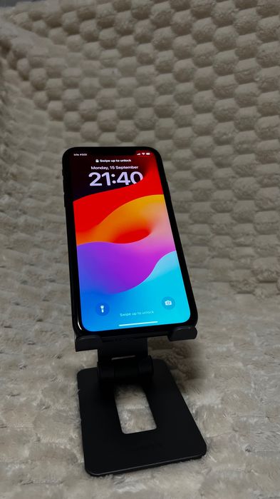 Apple iPhone 11 64 GB Stan bardzo dobry