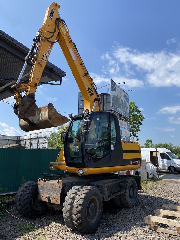 Екскаватор JCB JS 130 2009 рік.