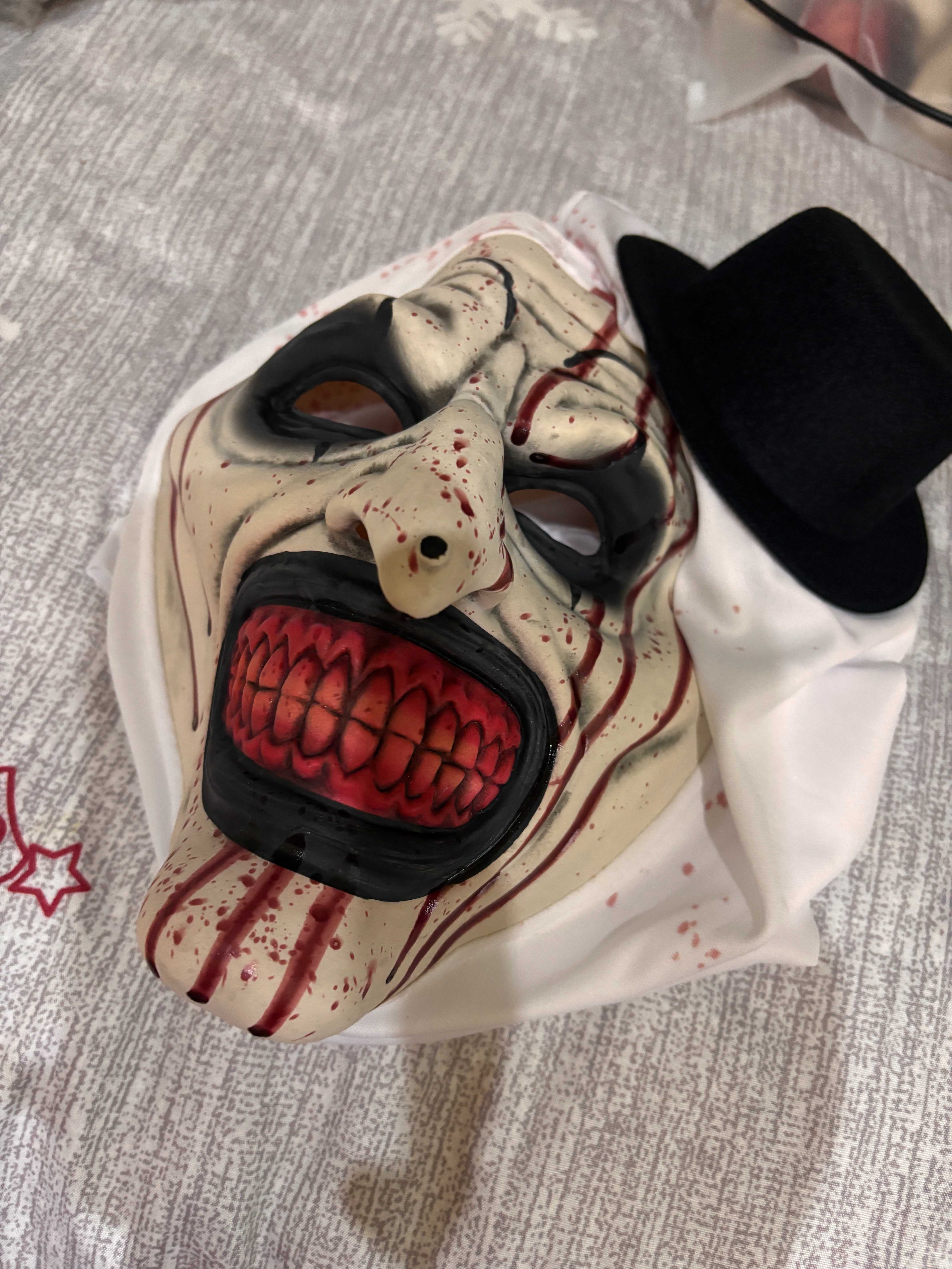 Máscara Terrifier nova