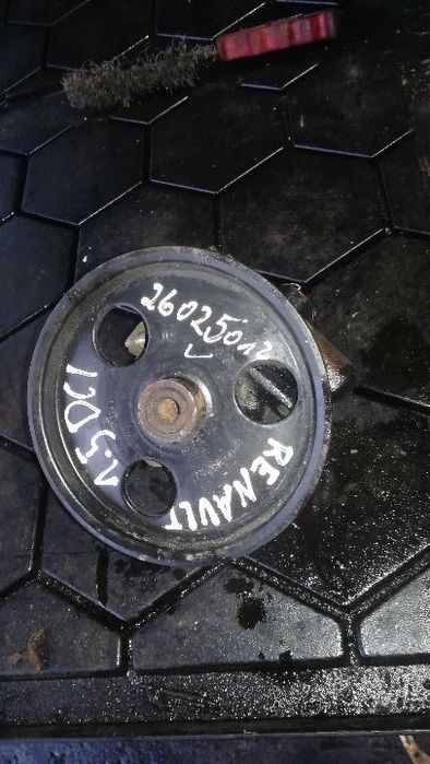 POMPA WSPOMAGANIA OPEL TIGRA A I 1.4 1.6 90473169