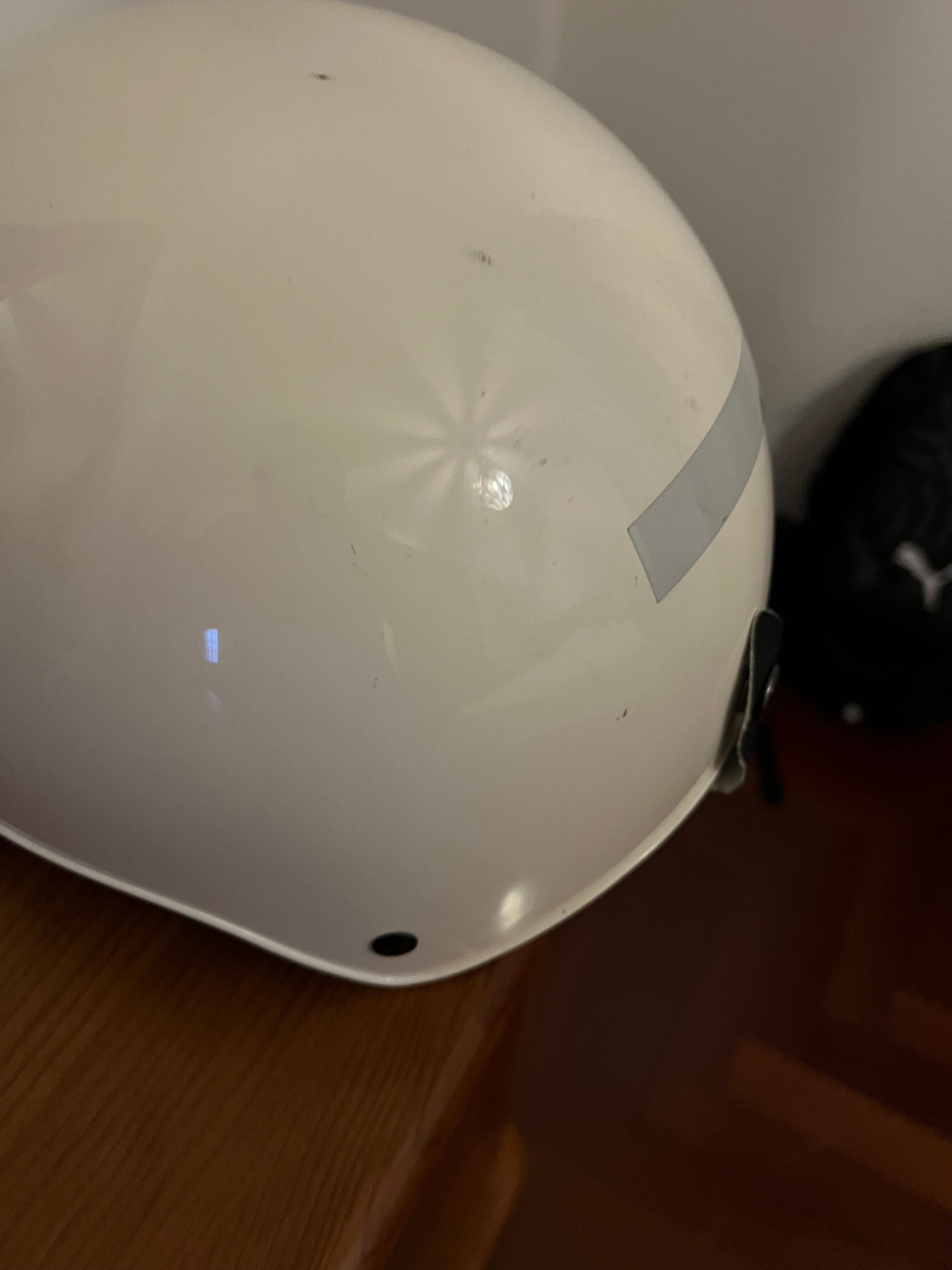 Capacete para scooter elétrica