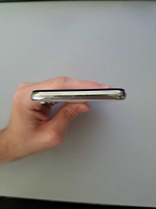 iPhone X 64GB Neverlock Silver (90% АКБ)