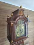 Relógio longcase (de coluna ou "grandfather clock")