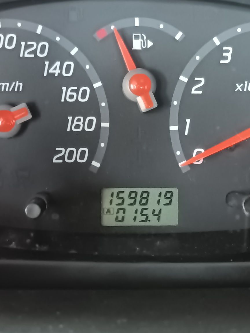 Nissan Micra K12 1.4 pb keyless go
