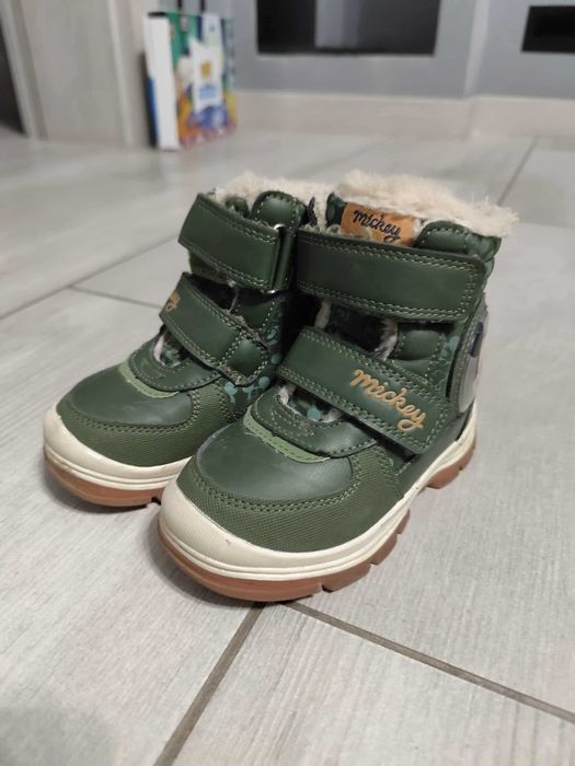 Buty dziecięce zimowe