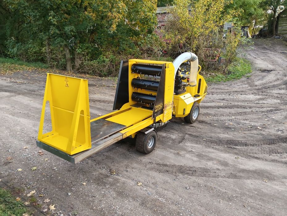 Ścielarka samojezdna TWINCA MIGHTY / Stan Igła Miniładowarka Bobcat