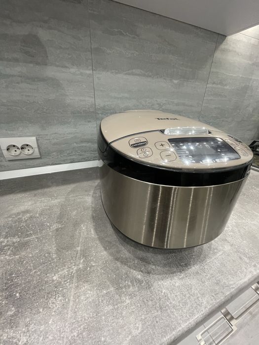 Продам мультиварку Tefal
