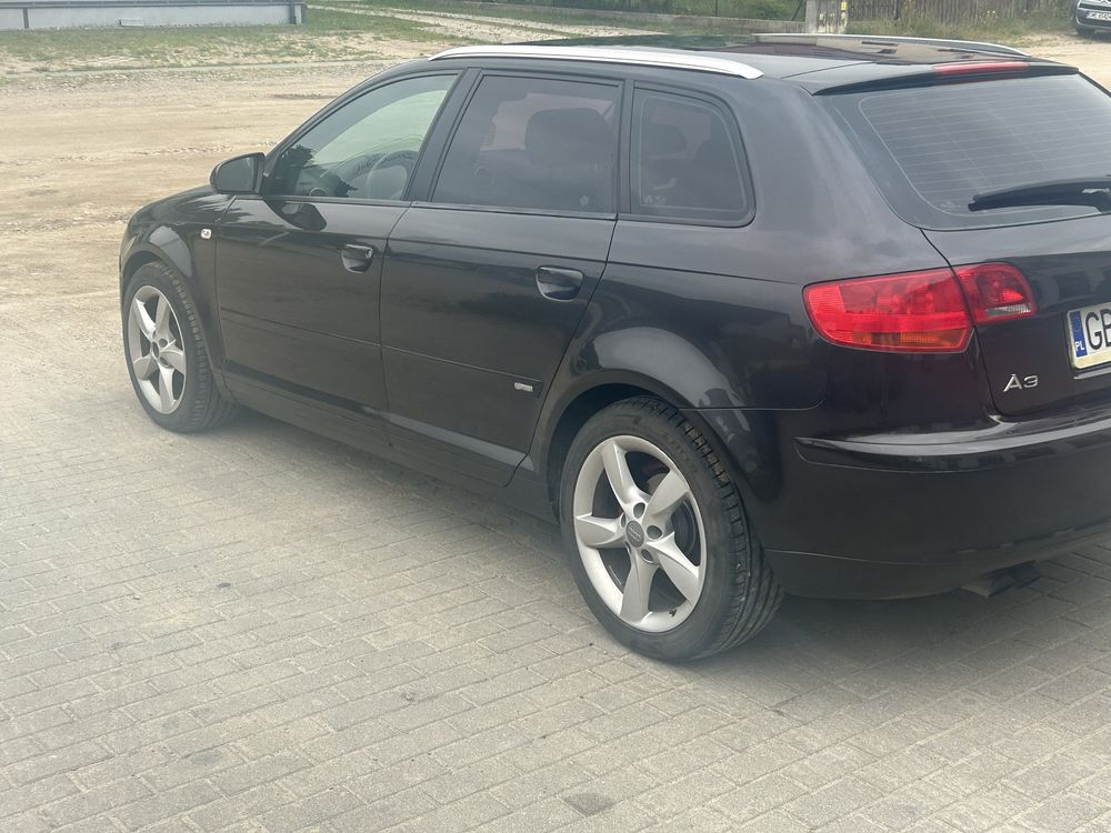 Sprzedam Audi A3 8P sportback 2.0 tdi 140 koni