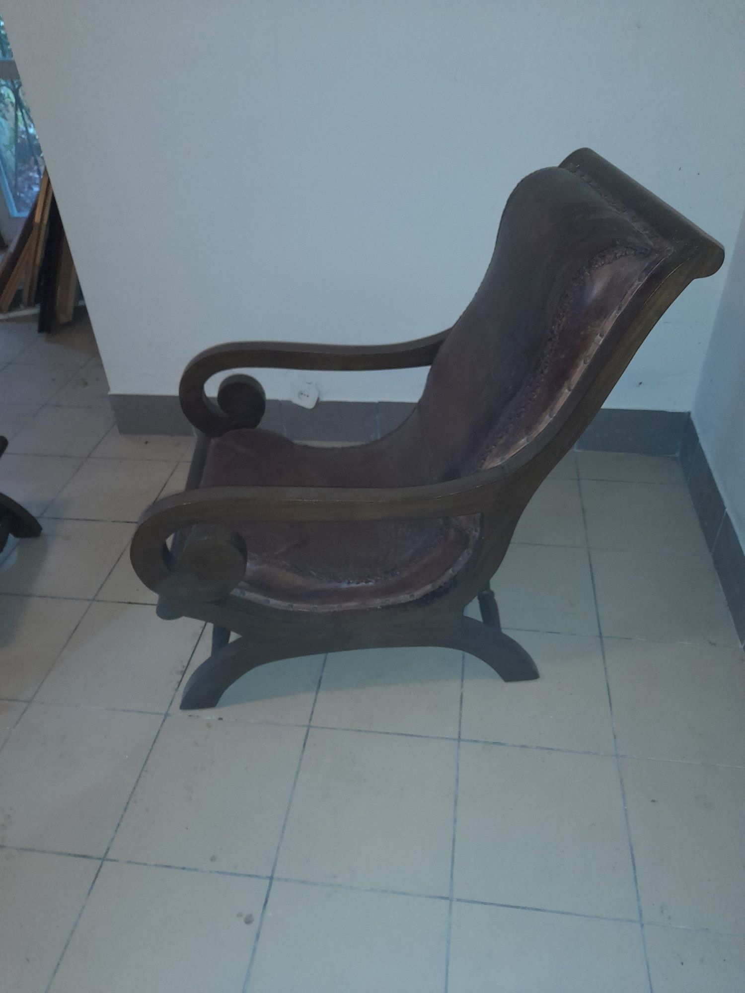 Fotel w stylu retro