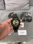 Casio G-SHOCK Czarny Złoty – Odporność na Wstrząsy i Korozję