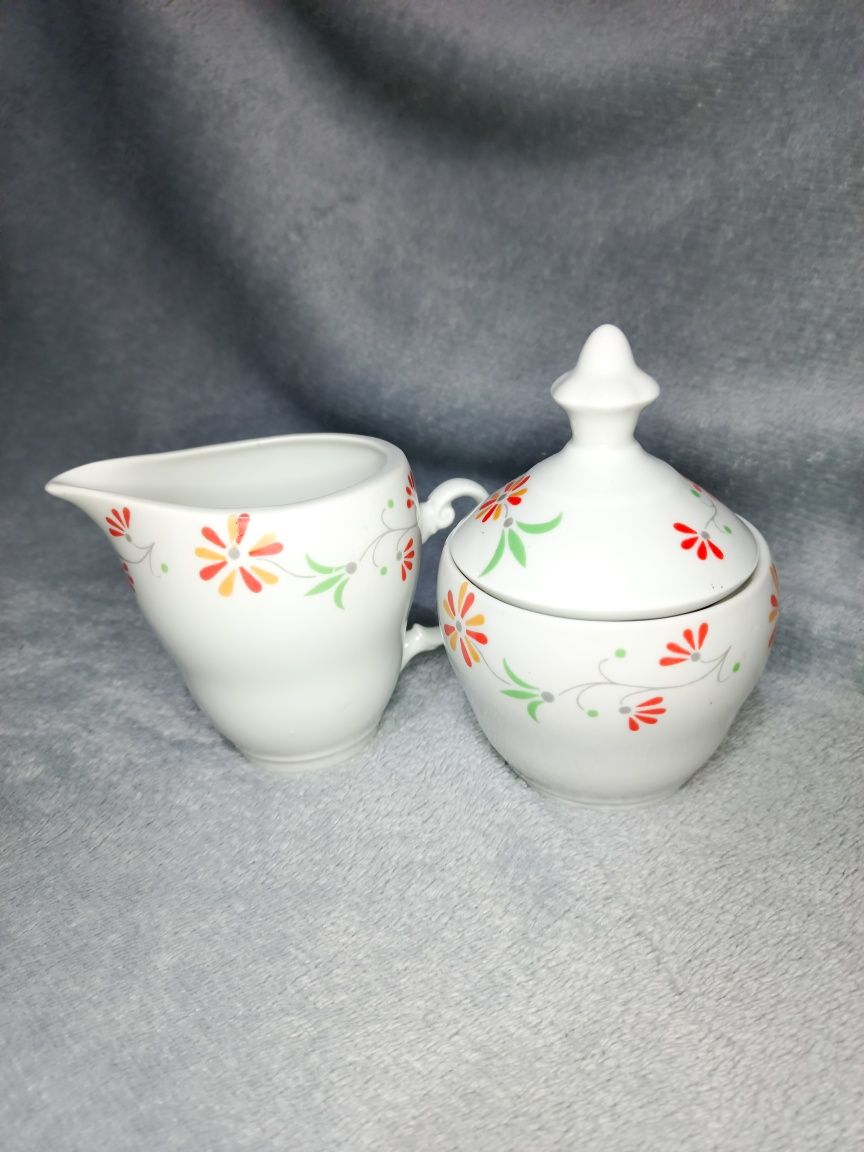 Serwis kawowy na 12 osób Porcelana Włocławek PRL Vintage Retro