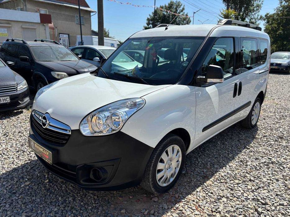 Opel Combo 2012 1.4 л. бензин.Оригінальний пасажир.