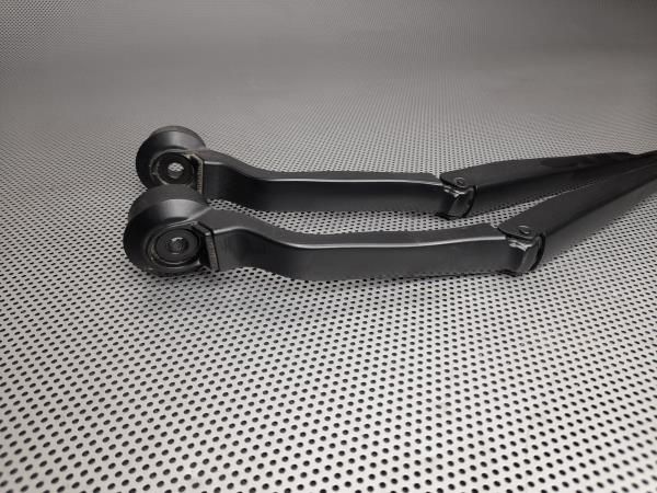 Haste / braço de escova limpa vidros frente direita FORD Kuga II (DM2)