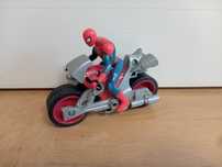 Spider-Man na motorze figurka Hasbro Marvel
