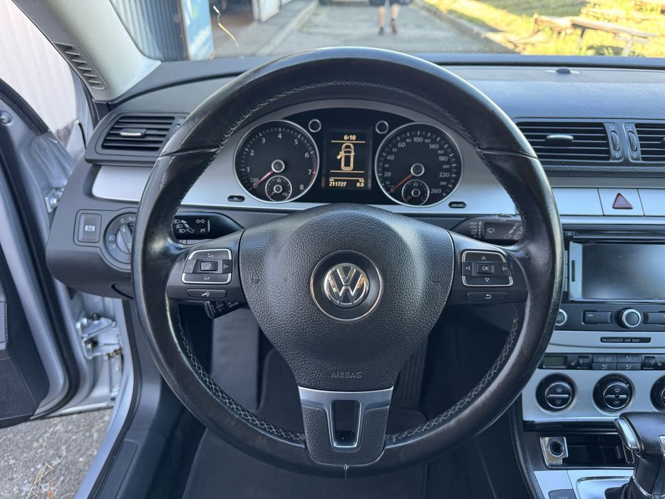 Volkswagen Passat 1.4 tsi автомат з Швейцарії