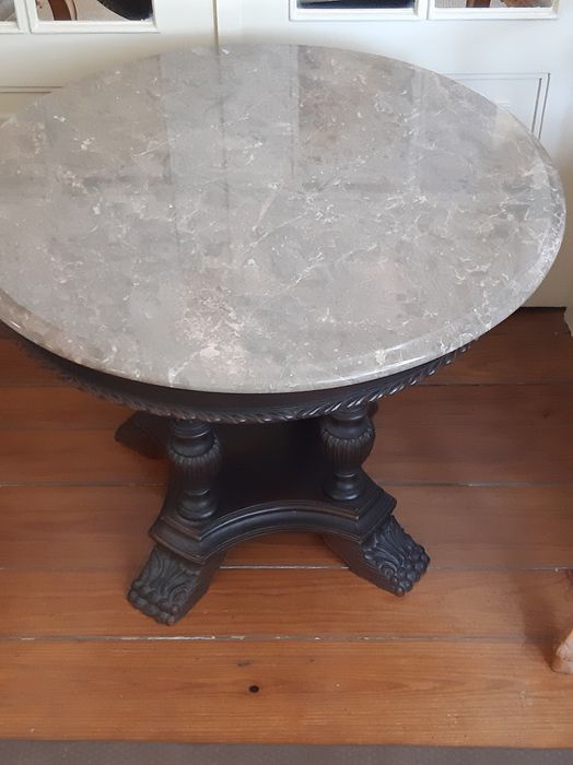 Mesa de apoio ou centro