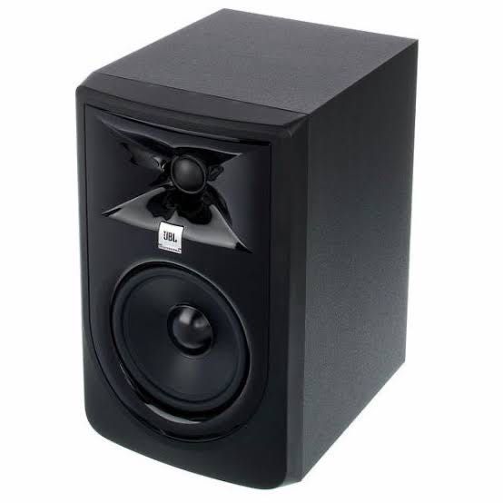 Colunas JBL 305 mkII
