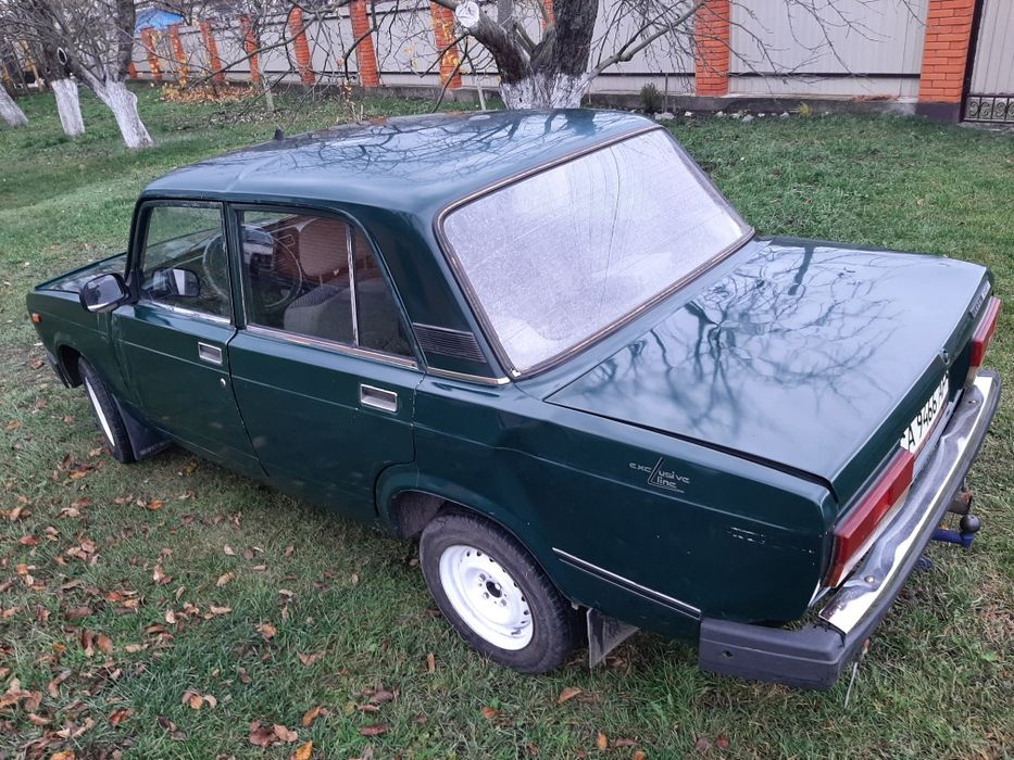 Продам Ваз 2107 бензин