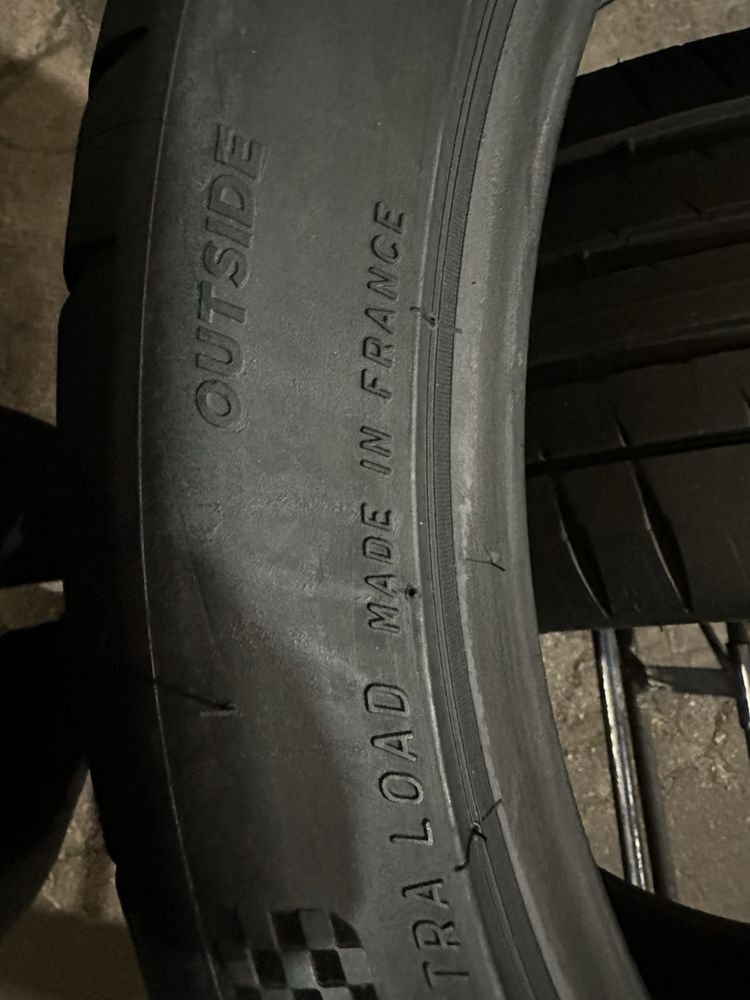 265/35/19+235/40/19 R19 Michelin Pilot Sport 4S 4шт