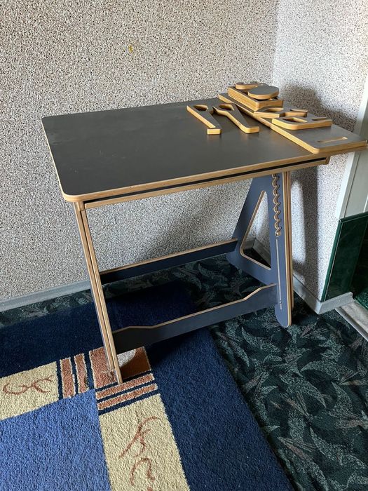 Стіл письмовий офісний