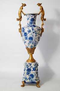 Piękny wazon porcelana z brązem nimfy cudo