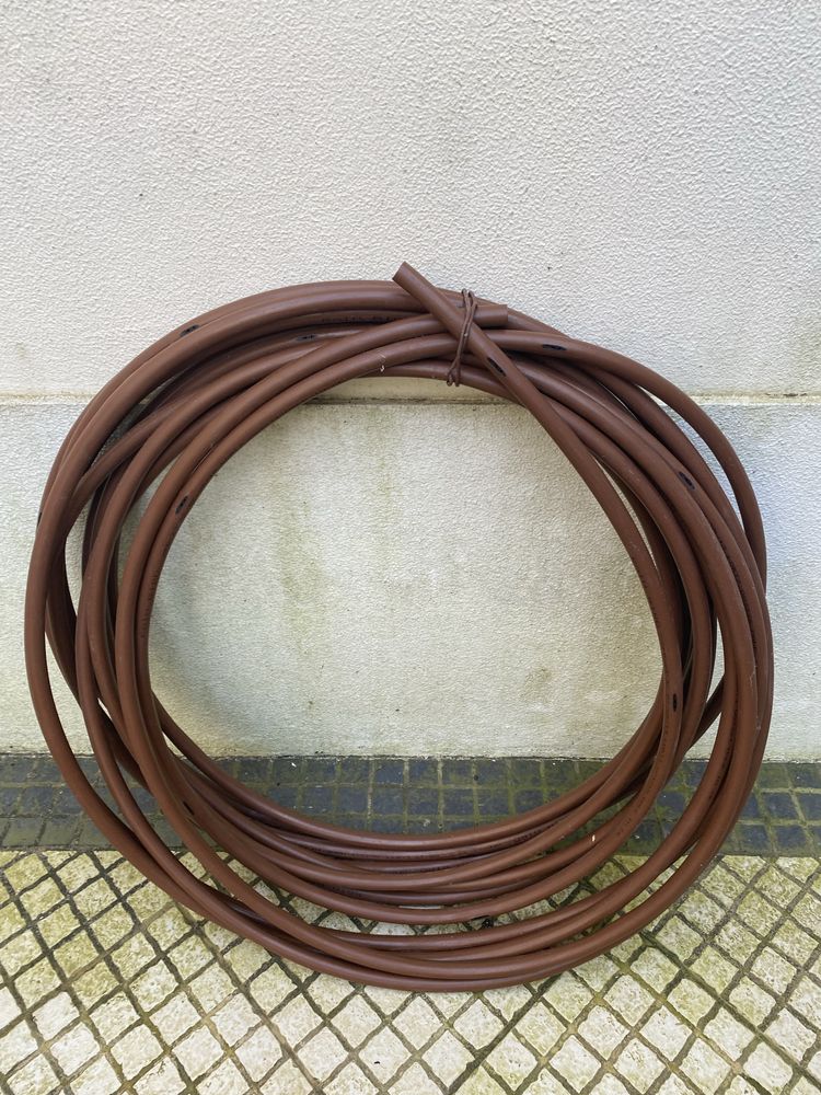 Tubo de Rega (gota a gota)