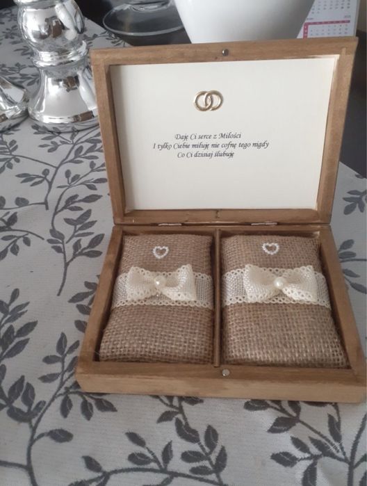 Pudełeczko na obrączki do ślubu