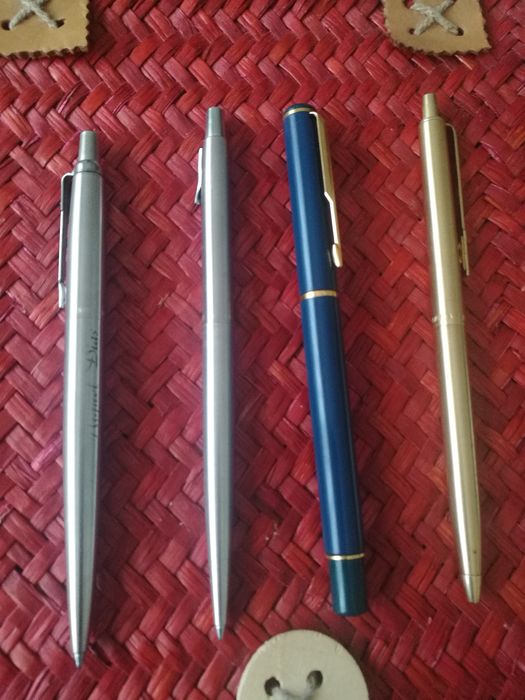 Quatro Canetas Parker