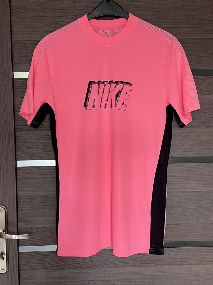 Nike performance rozm m