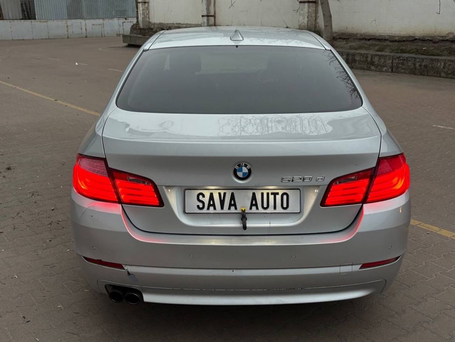 BMW F10 520d 2011 в Житомирі праве кермо седан