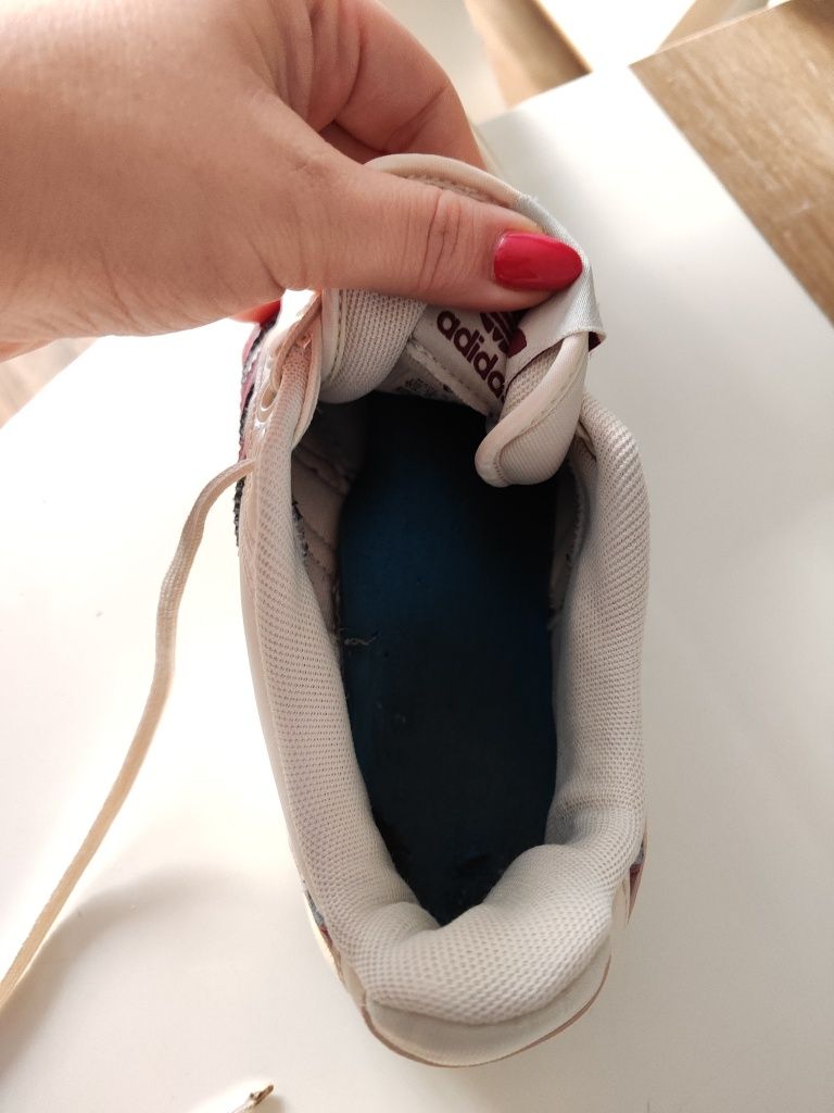 Adidas obuwie męskie sneakersy niskie 43 1/3