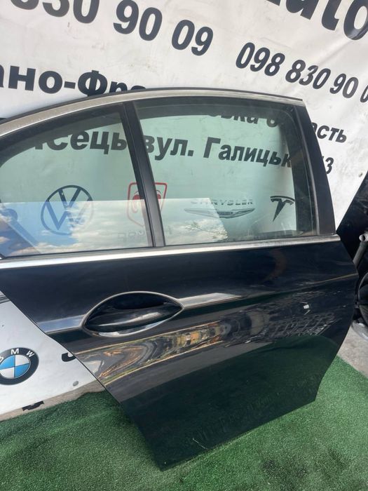 Задні праві двері BMW 528 530 535 F10
