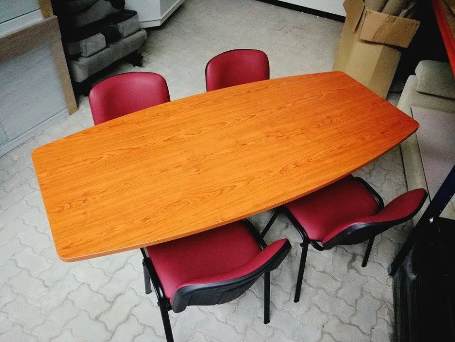 Mesa reuniões oval preta/cerejeira 1900x900