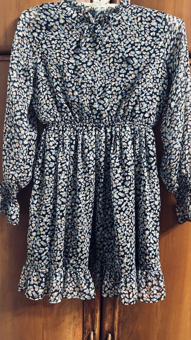 Сукня для дівчинки