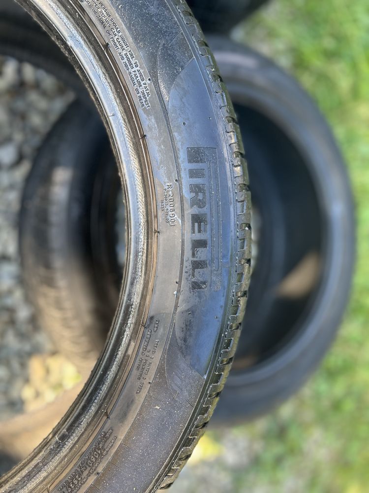 Pirelli 275/45 R21