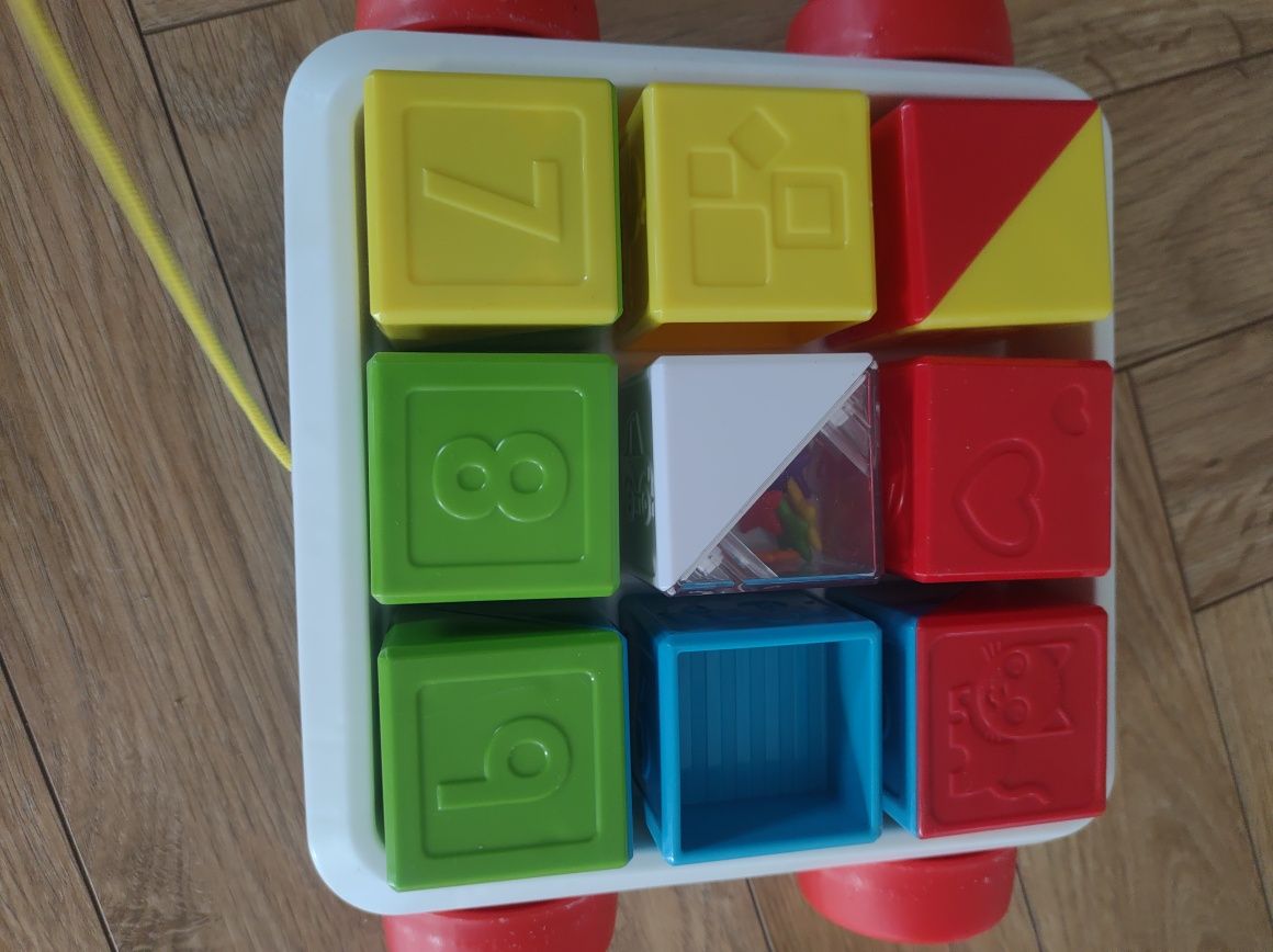 Klocki aktywizujące. Fisher Price