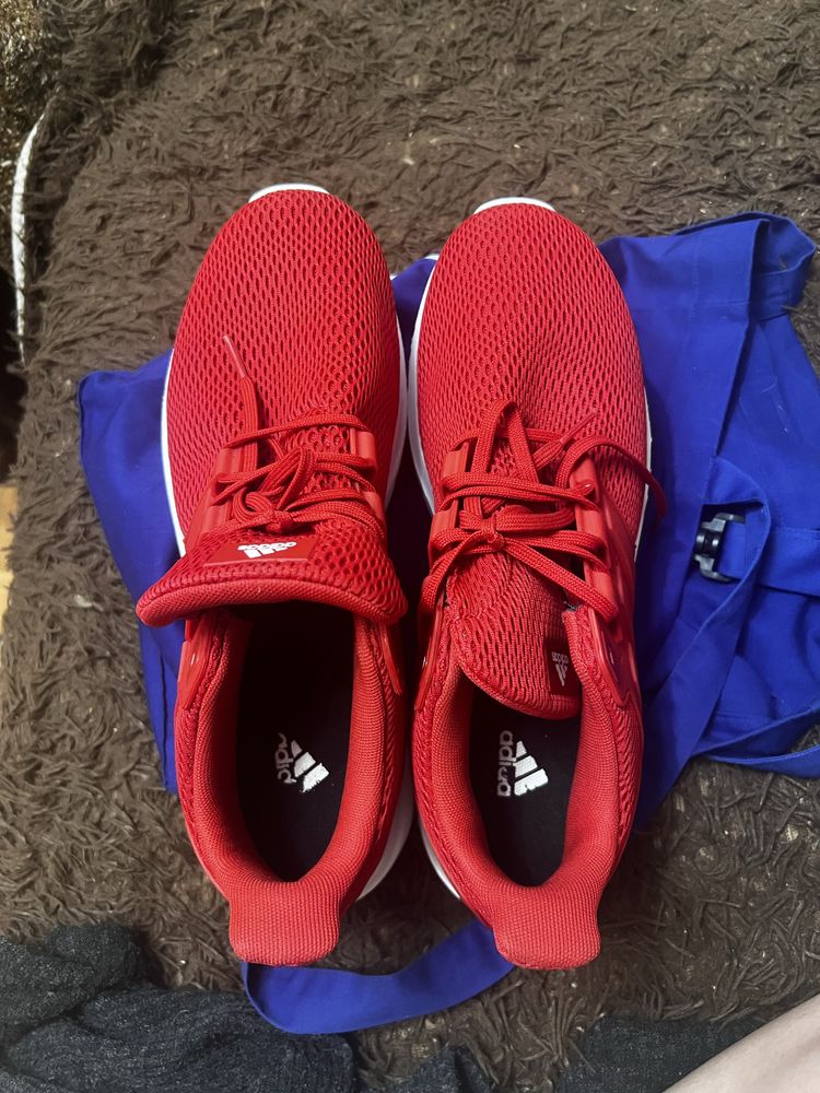 Кросівки adidas оригінал 44 розмір