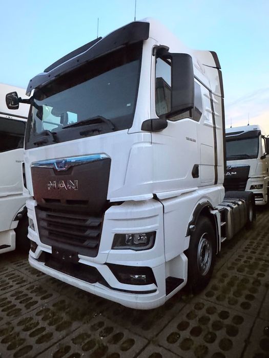 MAN TGX 18.520 długa rama 2025  2025