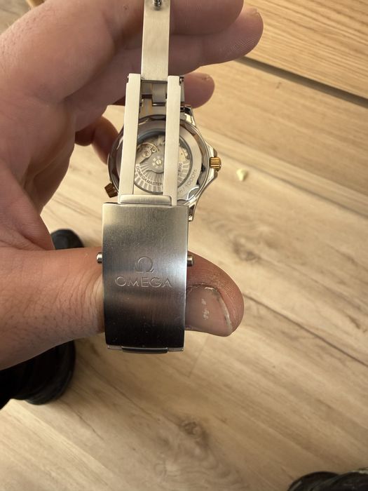 Relogio omega.