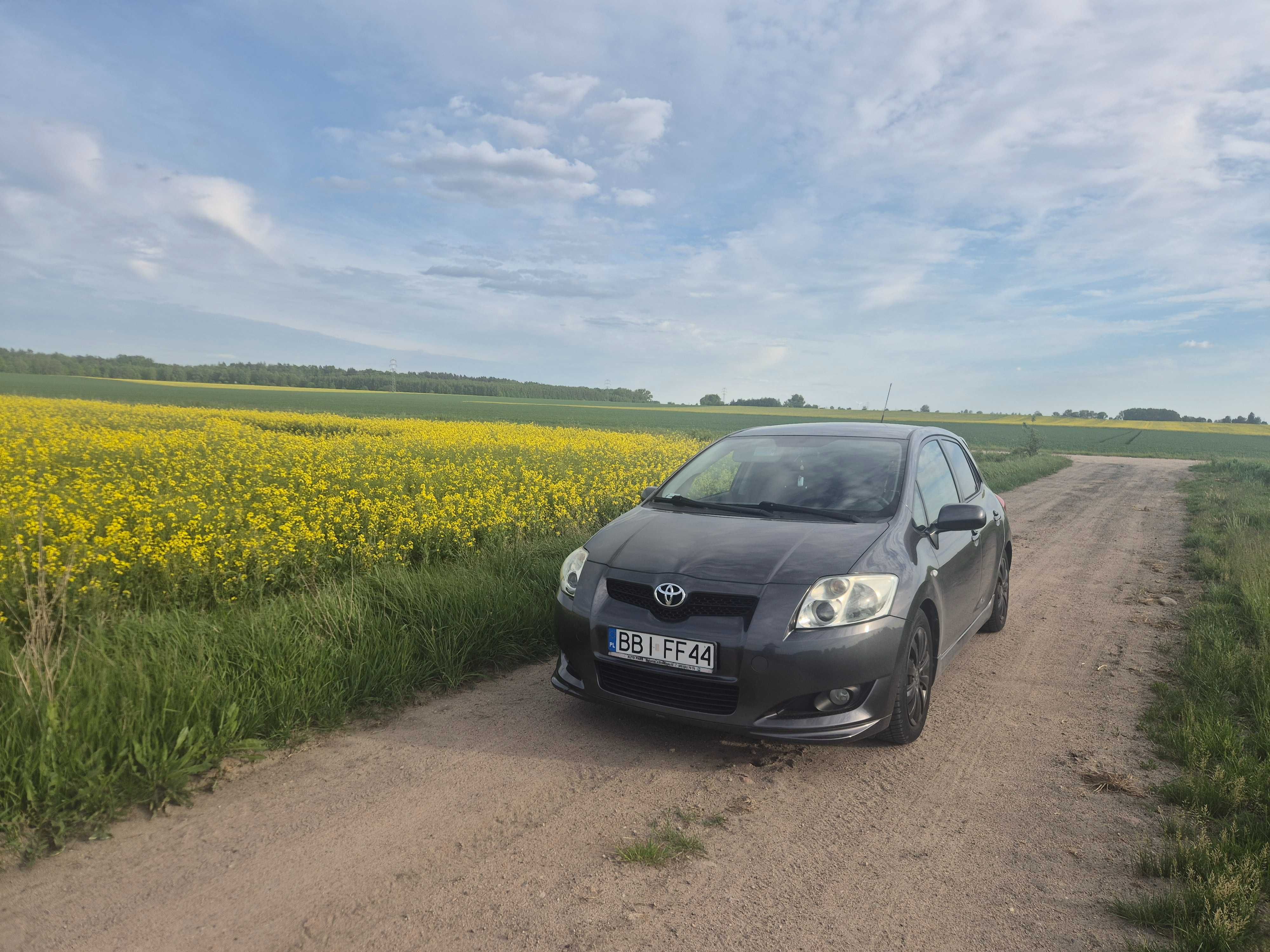 Toyota Auris 2007 Rok